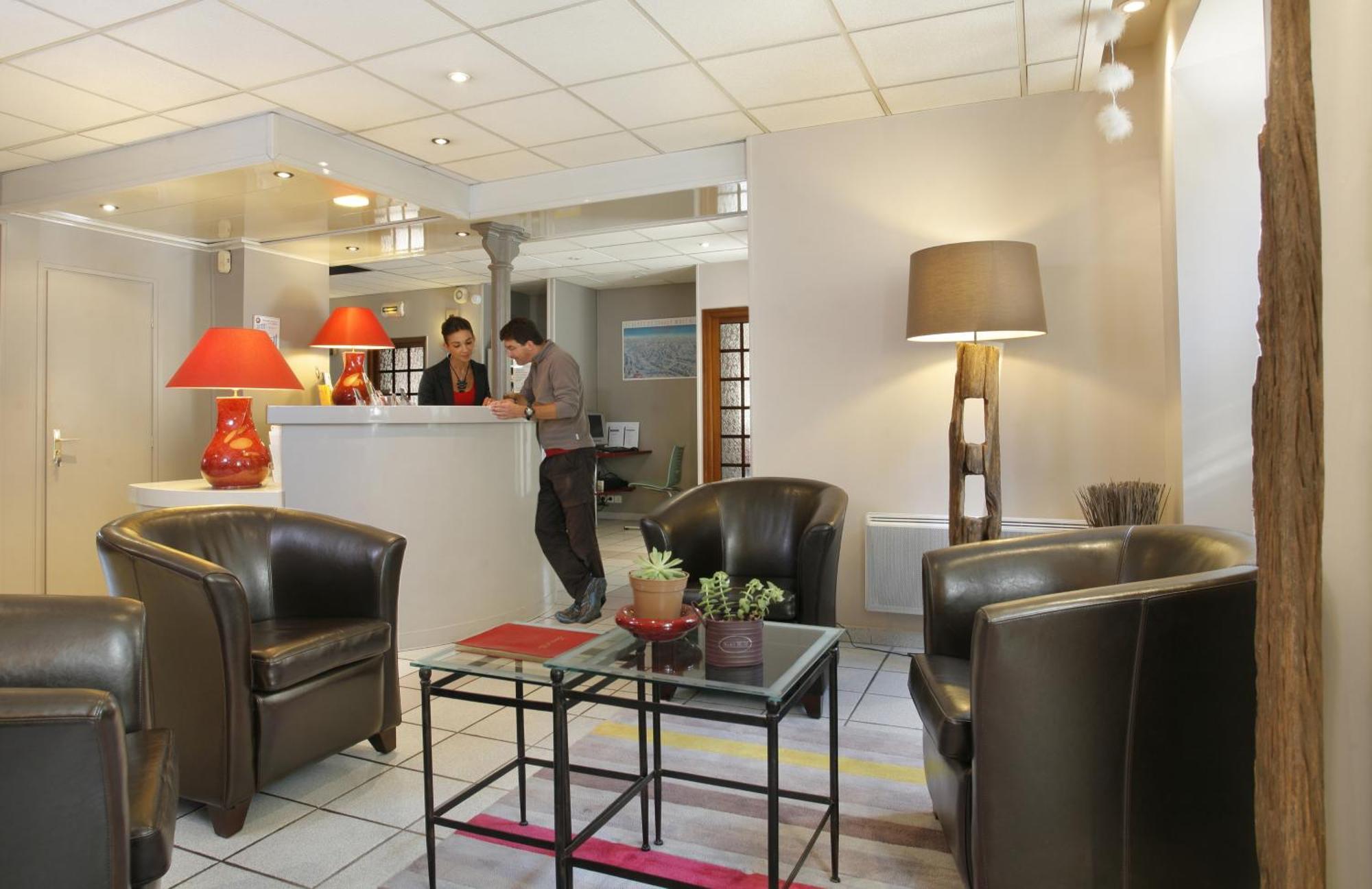 Hotel De Geneve Et Restaurant , Faverges-Seythenex ภายนอก รูปภาพ